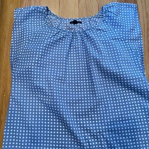 Women light weight summer top